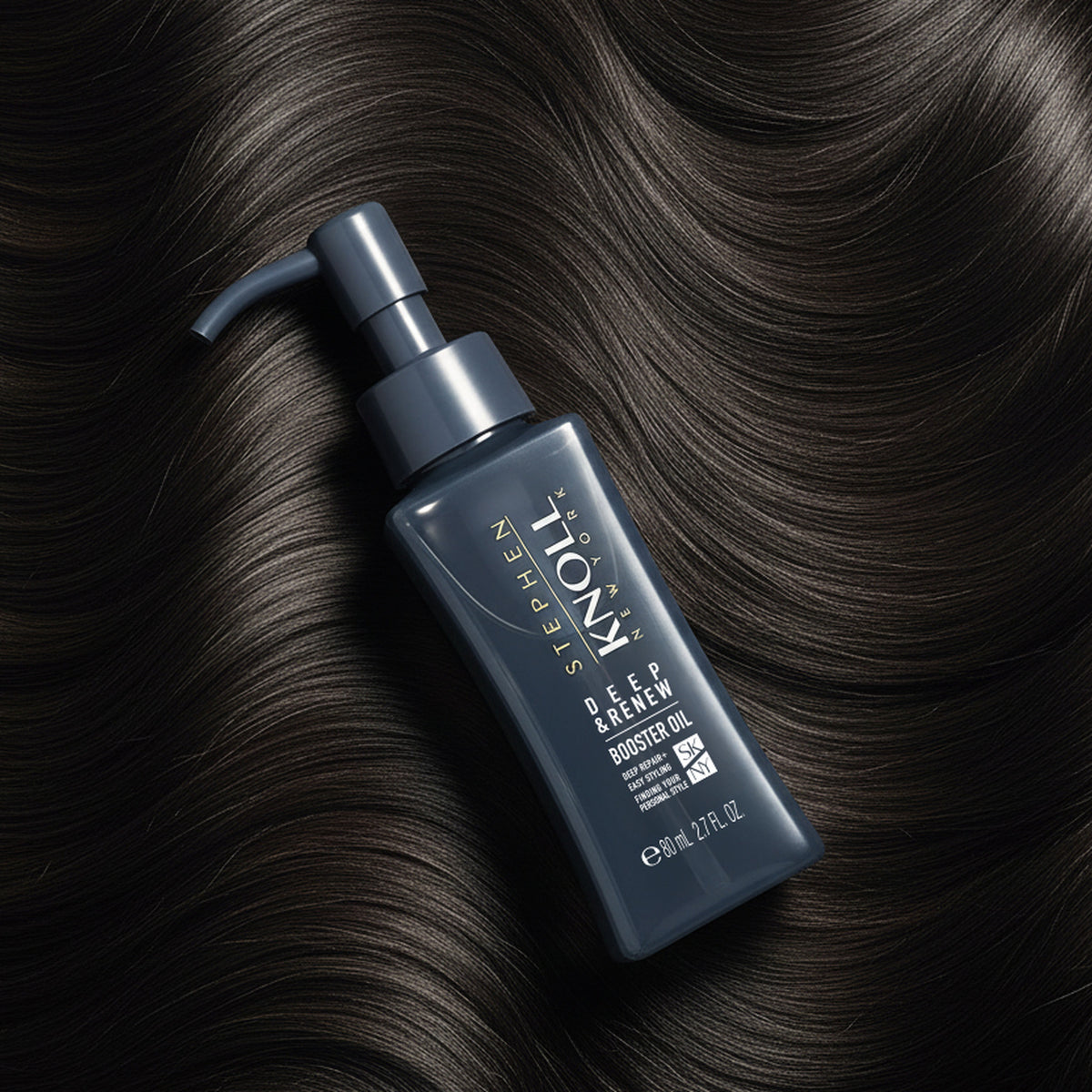 Stephen Knoll Deep & Renew Booster Oil, 80 ml bottle seen from above