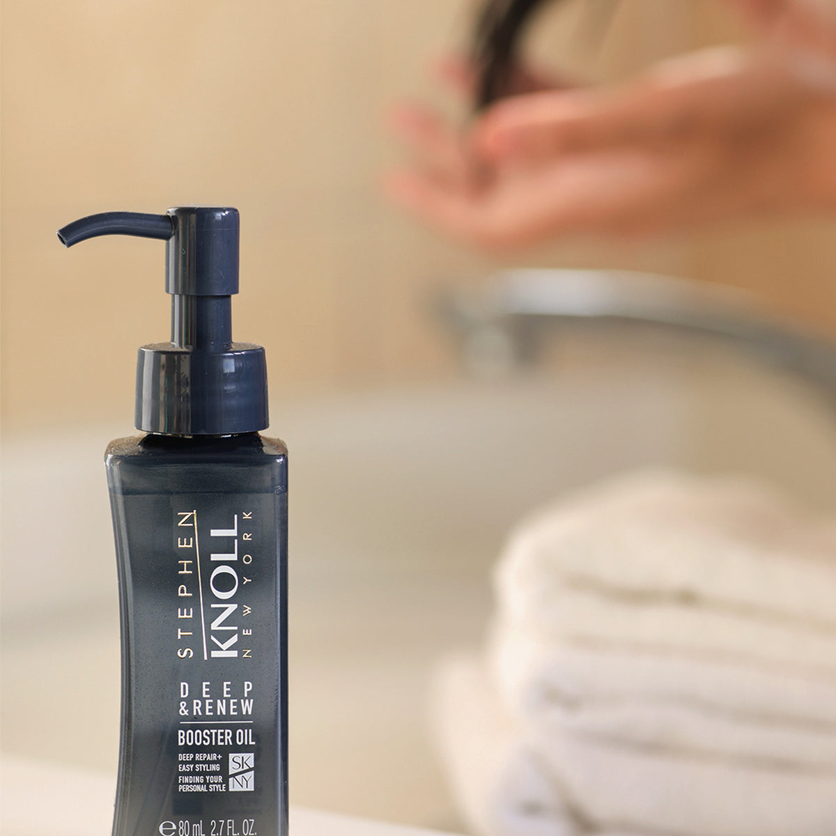 Stephen Knoll Deep & Renew Booster Oil, 80 ml bottle, lifestyle shot