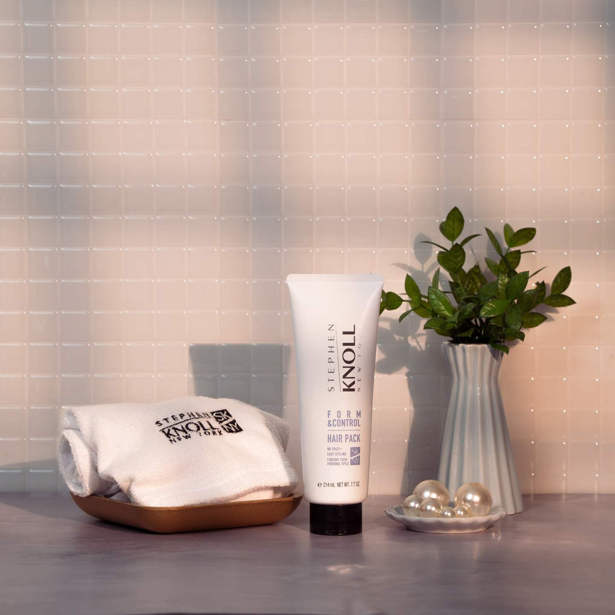 Stephen Knoll Form & Control Hair Pack, 220 g tube, lifestyle shot